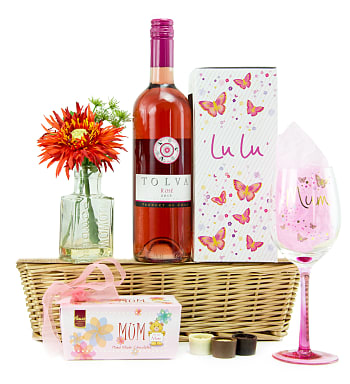 New mom hot sale wine gift basket