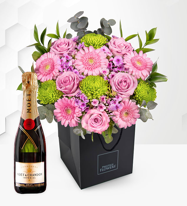 Luxury Lomond & Moet