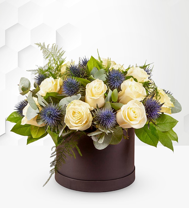 Ivory Elegance Hatbox