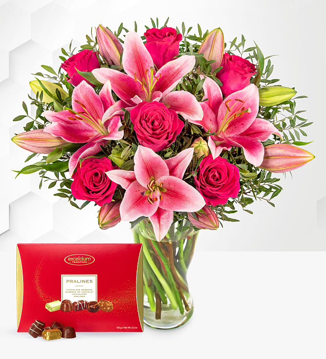 Rose and Lily with Chocolates Medium